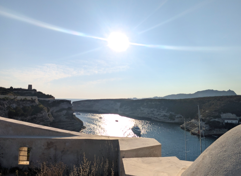 À Bonifacio, maison de 16.1m2 à acheter 120000 €